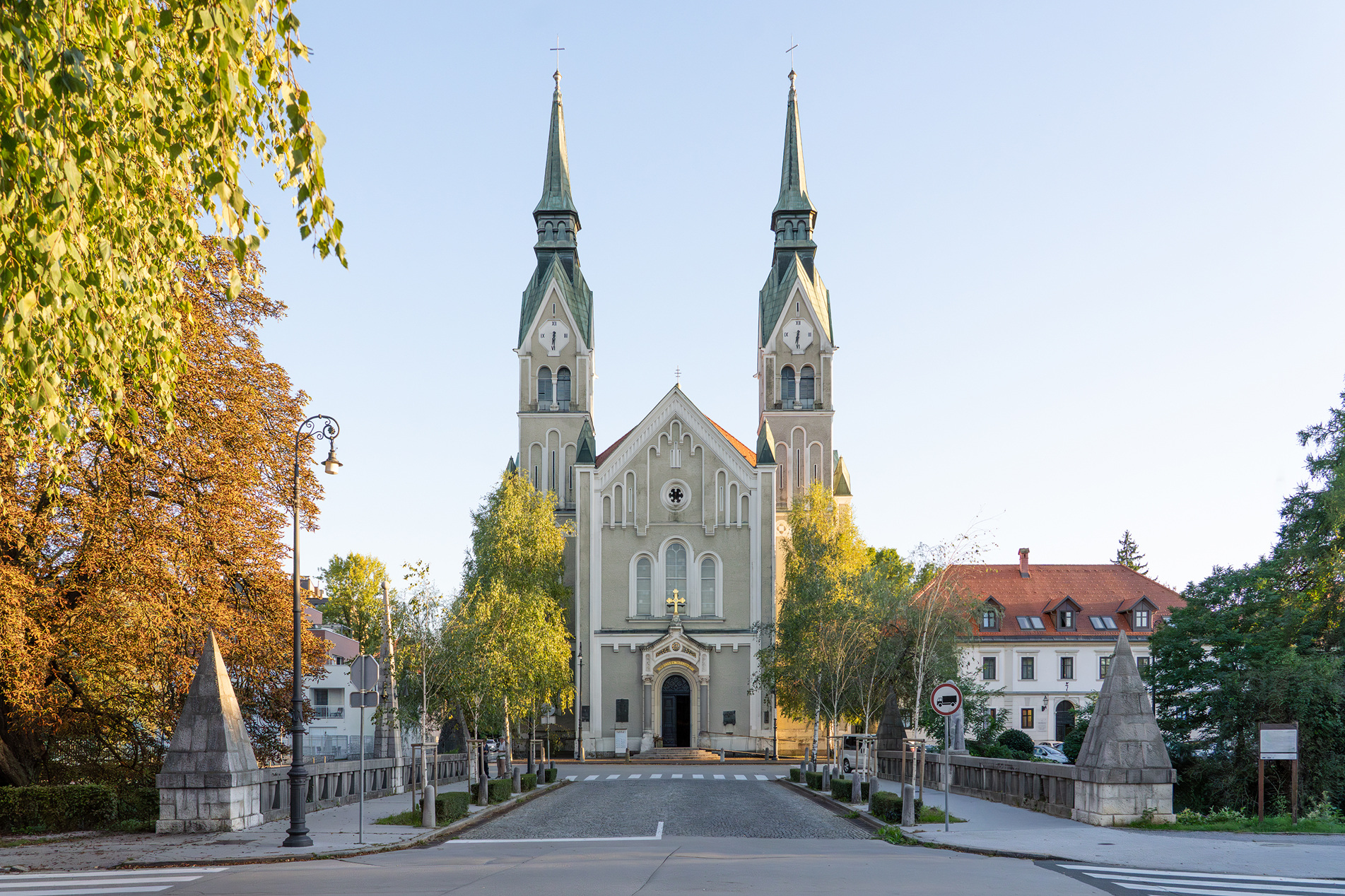 Trnovski most (kopenska os)